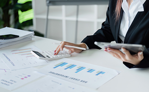 ?？诖碛涃~多少錢(qián)一個(gè)月