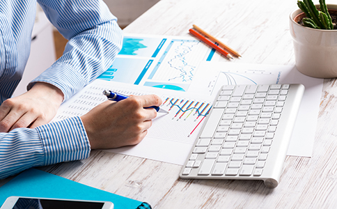 ?？诠旧暾?qǐng)一般納稅人的流程