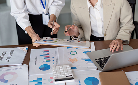 注冊(cè)?？诠镜母黜?xiàng)費(fèi)用組成