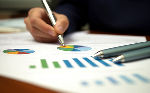 ?？谧员ｋU(xiǎn)公司費(fèi)用構(gòu)成