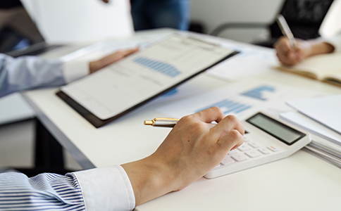 ?？谧?cè)公司條件的基本要求