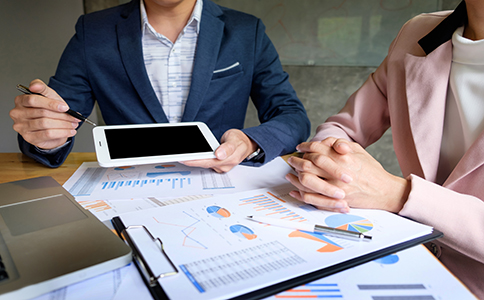 ?？谧?cè)有限公司的流程