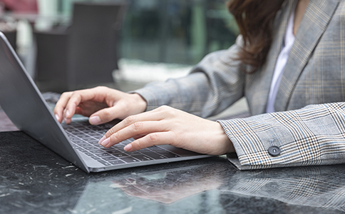 ?？诠究绲貐^(qū)遷移注冊(cè)地所需材料